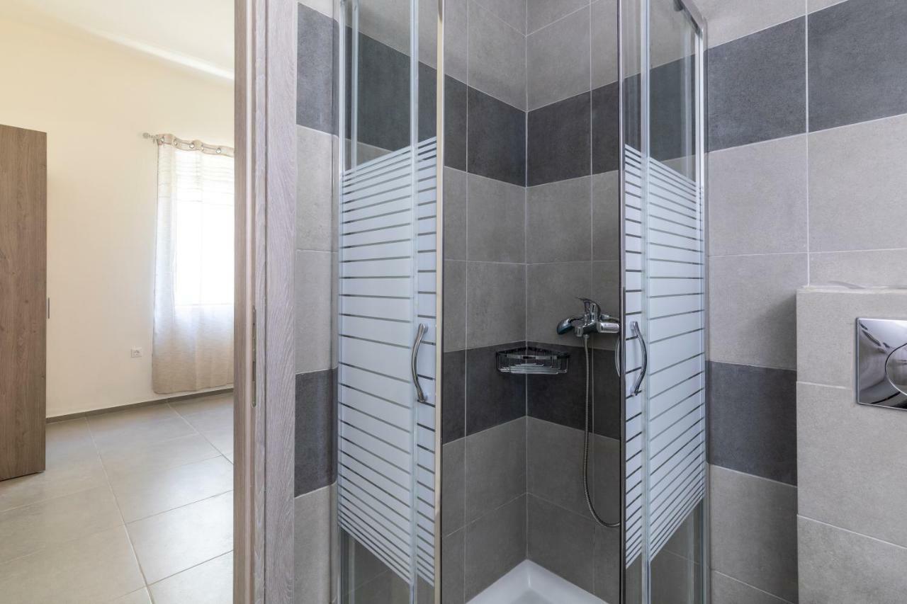 Rose Central Master Bedroom Apartment Rhodes City Екстериор снимка