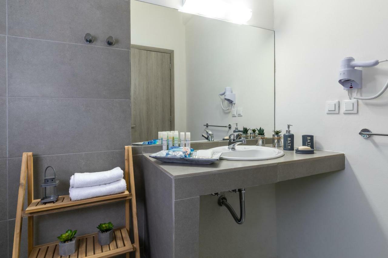 Rose Central Master Bedroom Apartment Rhodes City Екстериор снимка
